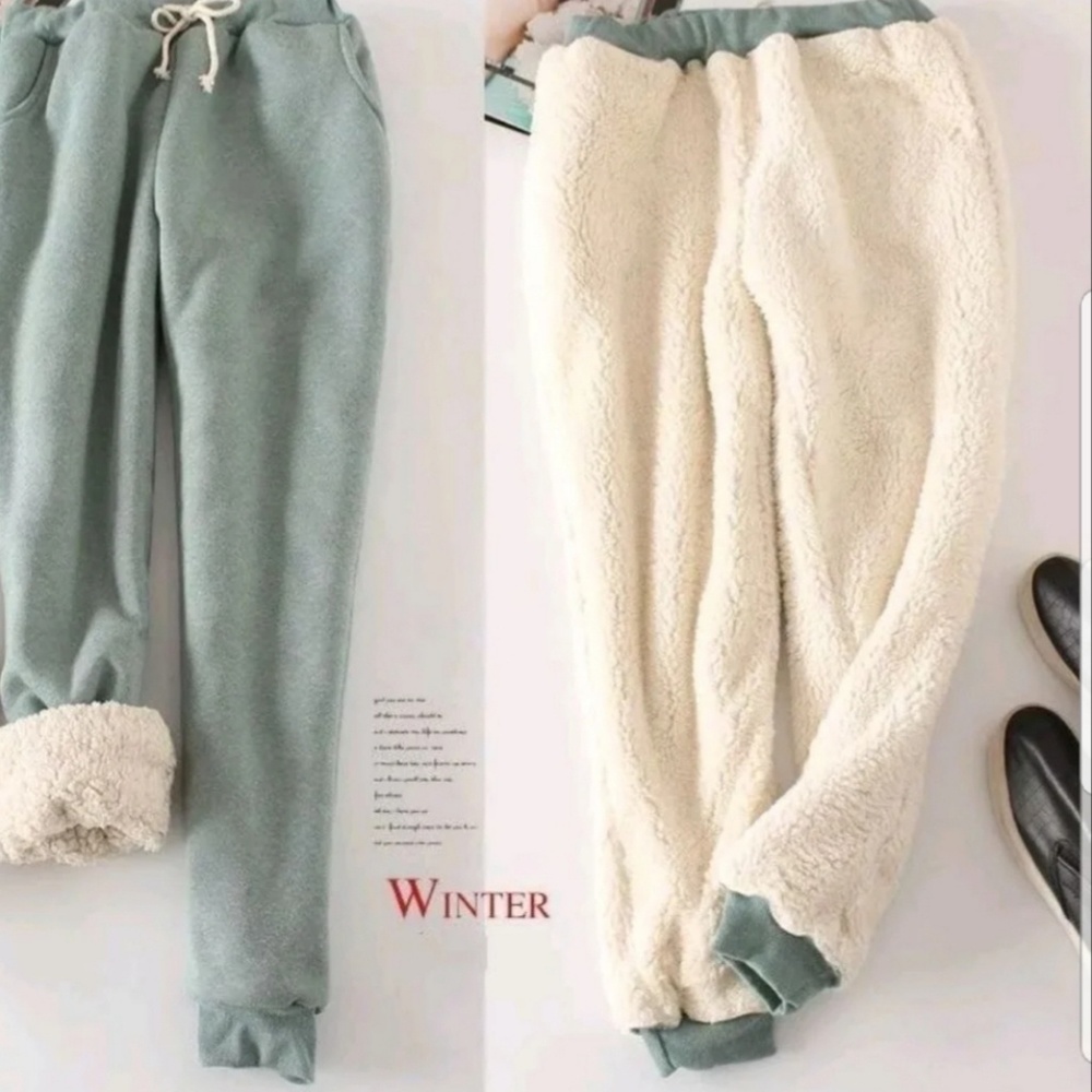 Sherpa lined joggers. Brand new.